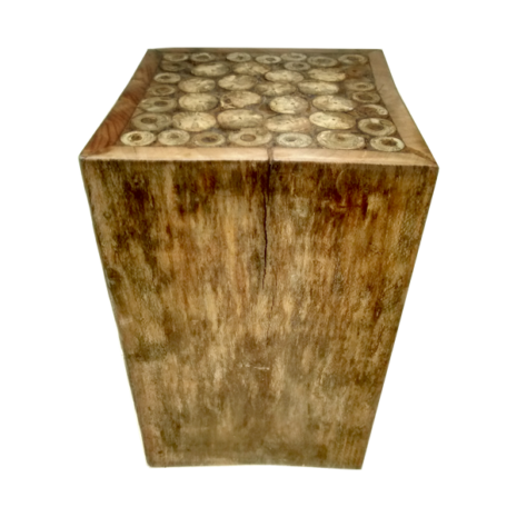 Banco-Puff-Galho-Madeira-Demolicao-4 Banco-Puff-Galho-Madeira-Demolicao-4